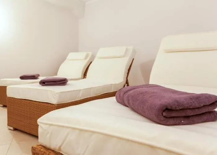 Feskerhues, Rosa Paluka * Westerland